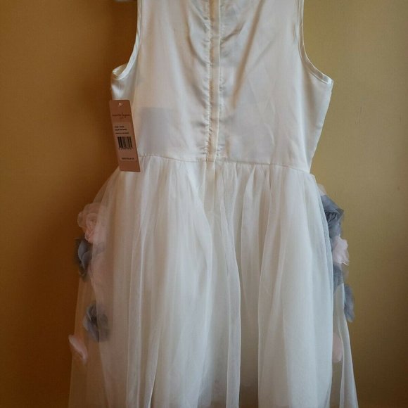 NANETTE LEPORE 10 - OFF WHITE PINK GRAY ROSETTES - Picture 3 of 6